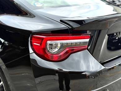 Toyota 86 2.0 LAST BATCH GT Model TRD BODYKITS