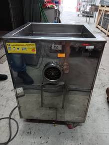 Used-Meat Mincer