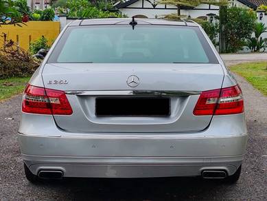 Mercedes Benz E250 AVANTGARDE (CKD) 2.0