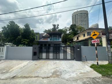 Bandar Seri Alam Double Storey Semi Detached Renovated