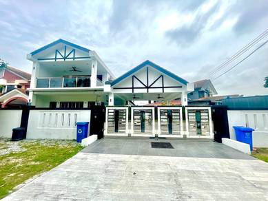 Double Storey Corner Lot Jalan Platinum Seksyen 7 Shah Alam