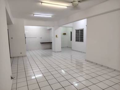 Actual Unit, 1169sqft Unfurnished Unit