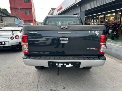 Toyota HILUX 2.5 G (A)Boleh Loan Lagi