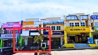 [Facing Main Road] Puncak Jalil Ground Floor Shop