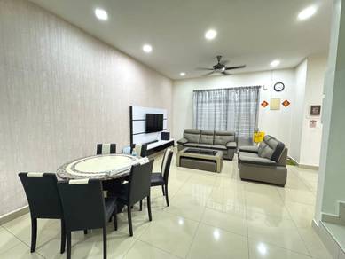Ehsan Jaya 2 Storey Furnished Gated Guarded / 4bed 3bath
