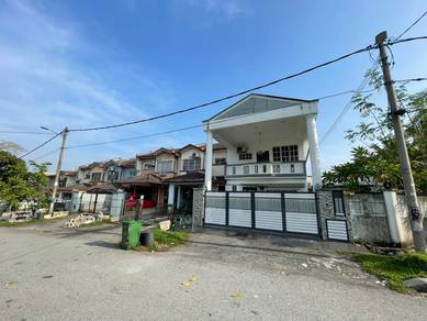 Double Storey Corner For Sale @ Puncak Jalil Seri Kembangan