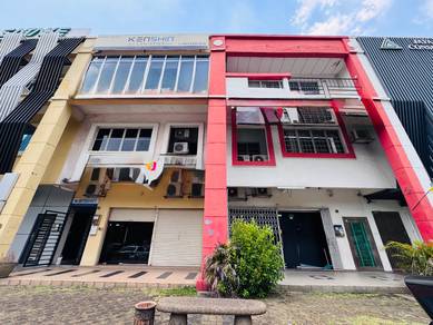 Ground Floor Shop Lot, Facing Main Road Kota Kemuning Shah Alam