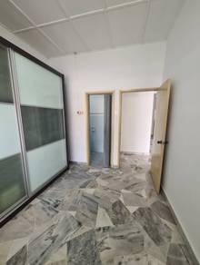 1sty terrace house SD4 Sri Damansara available NOW