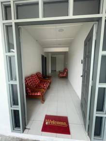 Single storey intermediate - Taman tunku
