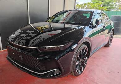 Toyota CROWN 2.4 CROSSOVER RS ADVANCED (A)