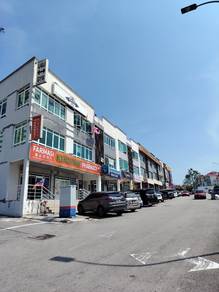 3 storey shop Facing Mainroad @ Kuarters Klia Nilai