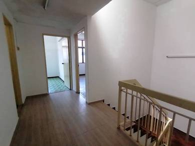 2 Storey Terrace Jalan Tenggiri Facing Main Road At  Seberang Jaya