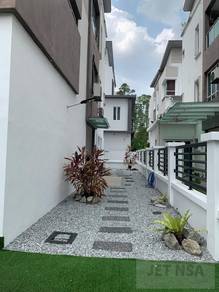 Canary Garden Bandar Bestari Klang 3 storey Semi D move in condition