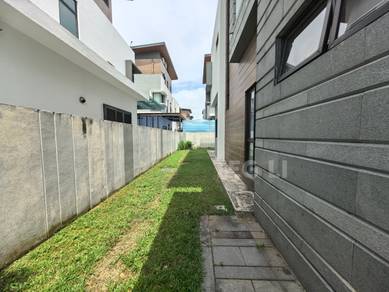 Best Choice! Long Branch Residences Bungalow For Rent 3 Storey 5+1r 6b