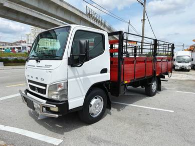 Mitsubishi Fuso FE71PB UBS 3.9 2018 14ft Kargo Am