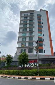 51 Boulevard Petaling Jaya STUDIO P/F Sungai Way Seksyen 51a