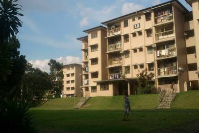 Blok D, 3 rooms 2 baths wangsa maju seksyen 2 flat in setapak for sale