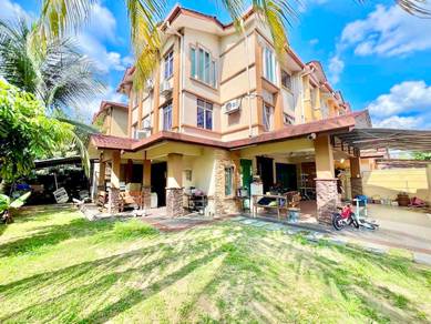 CORNER LOT LUAS - 3 Storey House Subang Pelangi, Subang Bestari