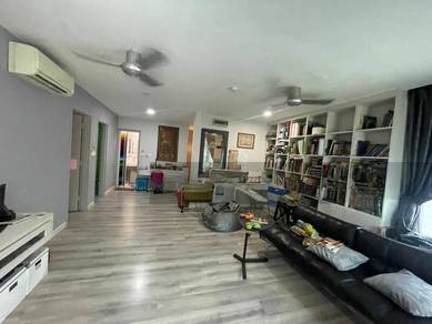 Nusa idaman 8 @ double storey corner unit