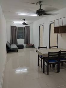 Damansara damai apartment for rent (Lestari) block B,got lift,near MRT