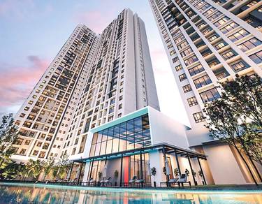 FIRST HOME OFFER ! Goverment Subsidy 100k Freehold Near Subang Airport