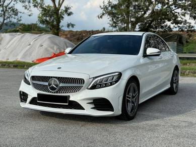 Mercedes Benz C200 2.0 AMG LINE (A) CAR KING!