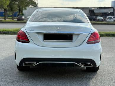 Mercedes Benz C200 2.0 AMG LINE (A) CAR KING!