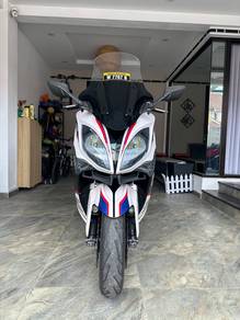 Kymco Xciting 400i