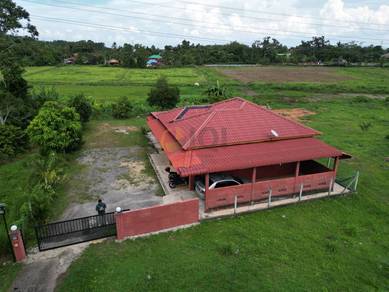 Rumah Luas & Selesa di Kampung Pulau Sepom, Tikam Batu, Sungai Petani