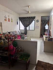 Sungai Dua Lip Sin Garden (Block 38) 750sf 3-Bedrooms 1-Fixed Carpark
