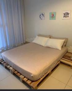 Queen Bed kayu pallet sangat cantik