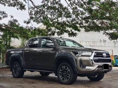 Toyota HILUX 2.4 V (A)