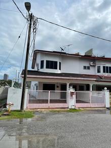 Nice home ( town area Seri Teruntum )