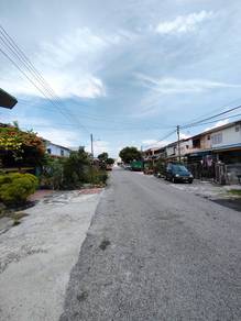 Murah jual Double Storey Pekan Razaki Gunung rapat Ipoh jaya Ampang