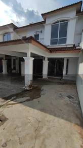 4 Bedrooms 2-storey Terrace
