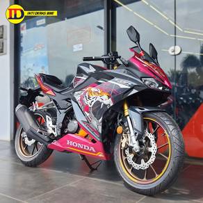 Honda CBR150R SE New Bike FREE Delivery @ Gift