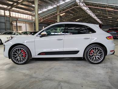 Recon Porsche MACAN GTS 2.9 UK Spec