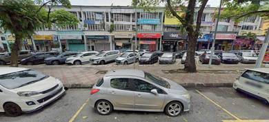 medan idaman business centre . adjoining 2 lot shop . freehold