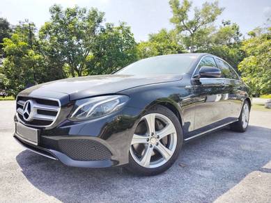 Mercedes Benz E200 AVANTGARDE (CKD) 2.0 (A)