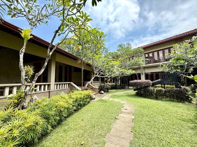 LUXURY RESORT-VILLA  Bungalow @ Seksyen 7 Shah Alam | BIG LAND SIZE
