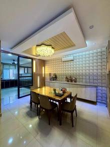 Seri Austin @ Lake View