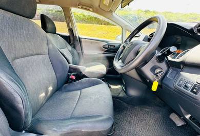 -2012-Toyota WISH 1.8 X (A)Kedai/Cash