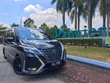 Nissan SERENA 2.0 S-HYBRID PREMIUM HIGHWAY
