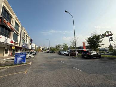 [Facing McDonalds, Beside Main Road] Ground Floor Shop Lot @ BSP