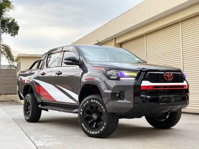 Toyota Hilux 2.4 M 4X4 GRSport Facelift
