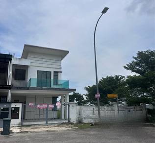 Corner 2 Storey House Bestari Indah Ulu Tiram