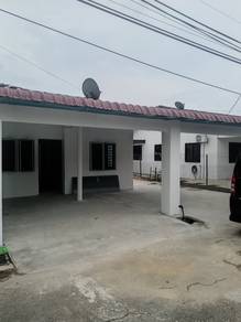 Semi D, Batu 12 , Taman Seri Mahkota