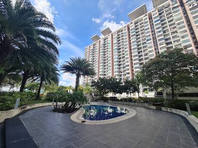 3 Room Condominium