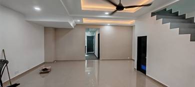 100% Loan 2 Tingkat Puncak Alam 20x70ft 4 bilik Free SPA