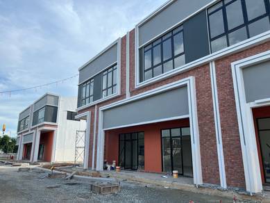 Bloc 7 @ Setia Eco Glades Shoplot Corner unit Level 1 For Rent
